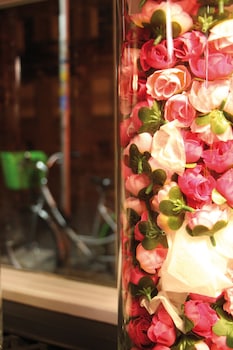 hotel roses