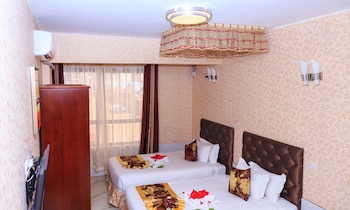 easy hotel kenya