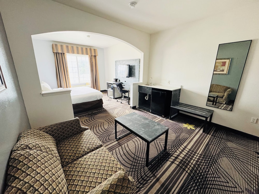 fairbridge inn and suites cleburne