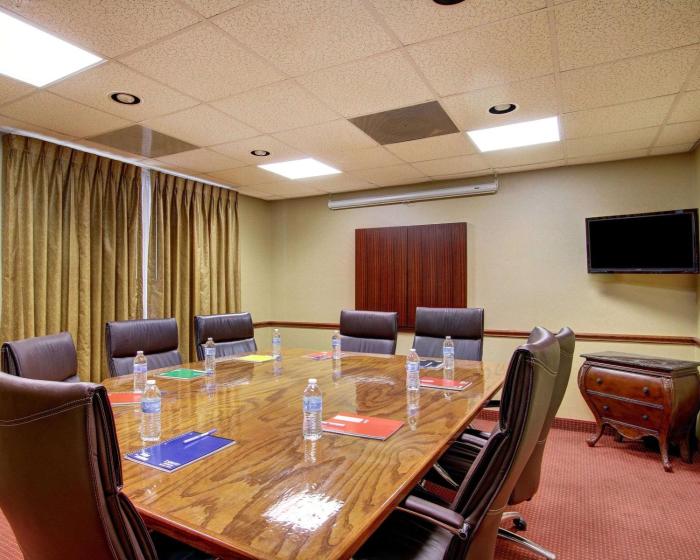 fairbridge inn and suites cleburne