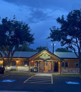 the fishing bear lodge