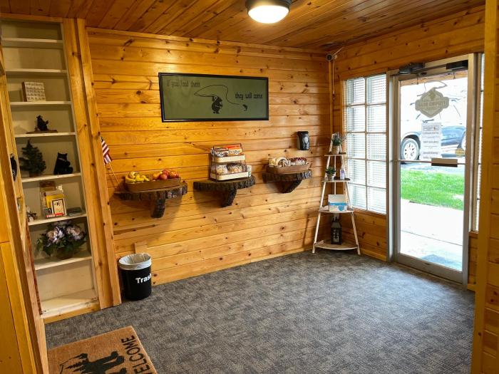 the fishing bear lodge