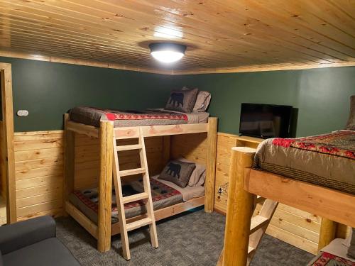 the fishing bear lodge