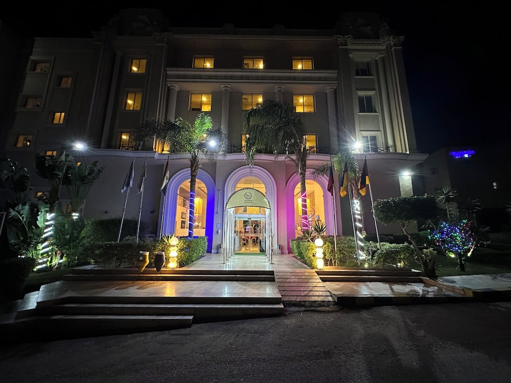 elysees apartment hotel