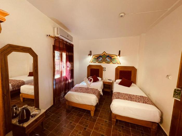 nefertiti hotel luxor