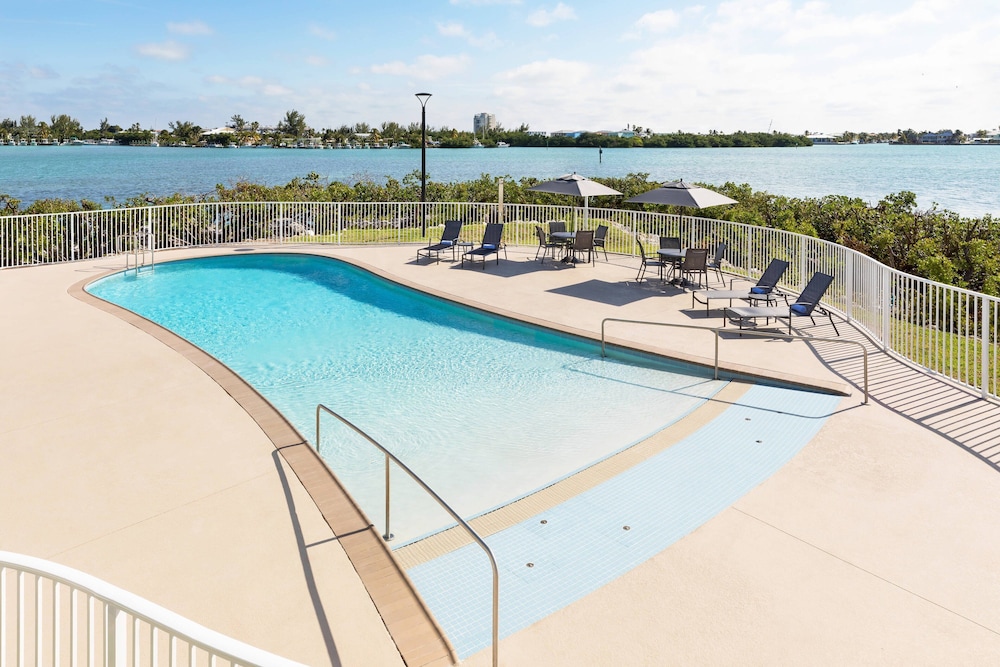 fairfield inn and suites by marriott marathon florida keys