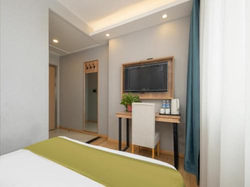 greentree inn express hotel huaian huaihai north road