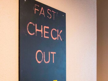 greet hotel castres saix