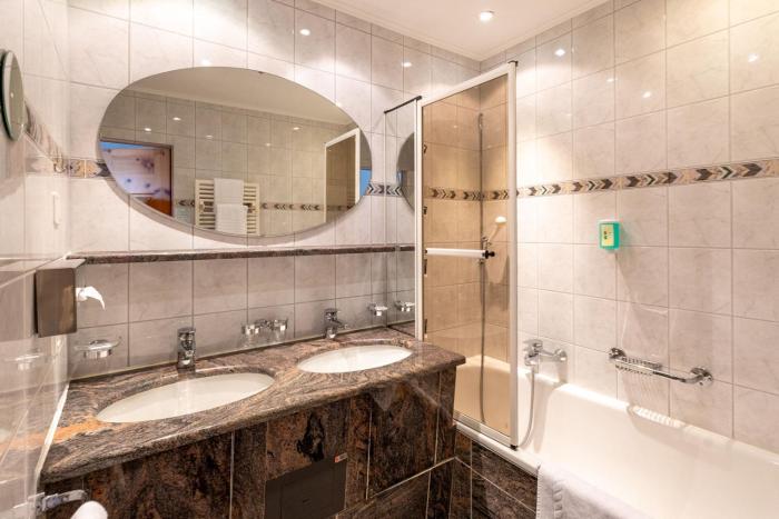 hotel baren