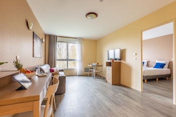 zenitude hotel residences magny les hameaux