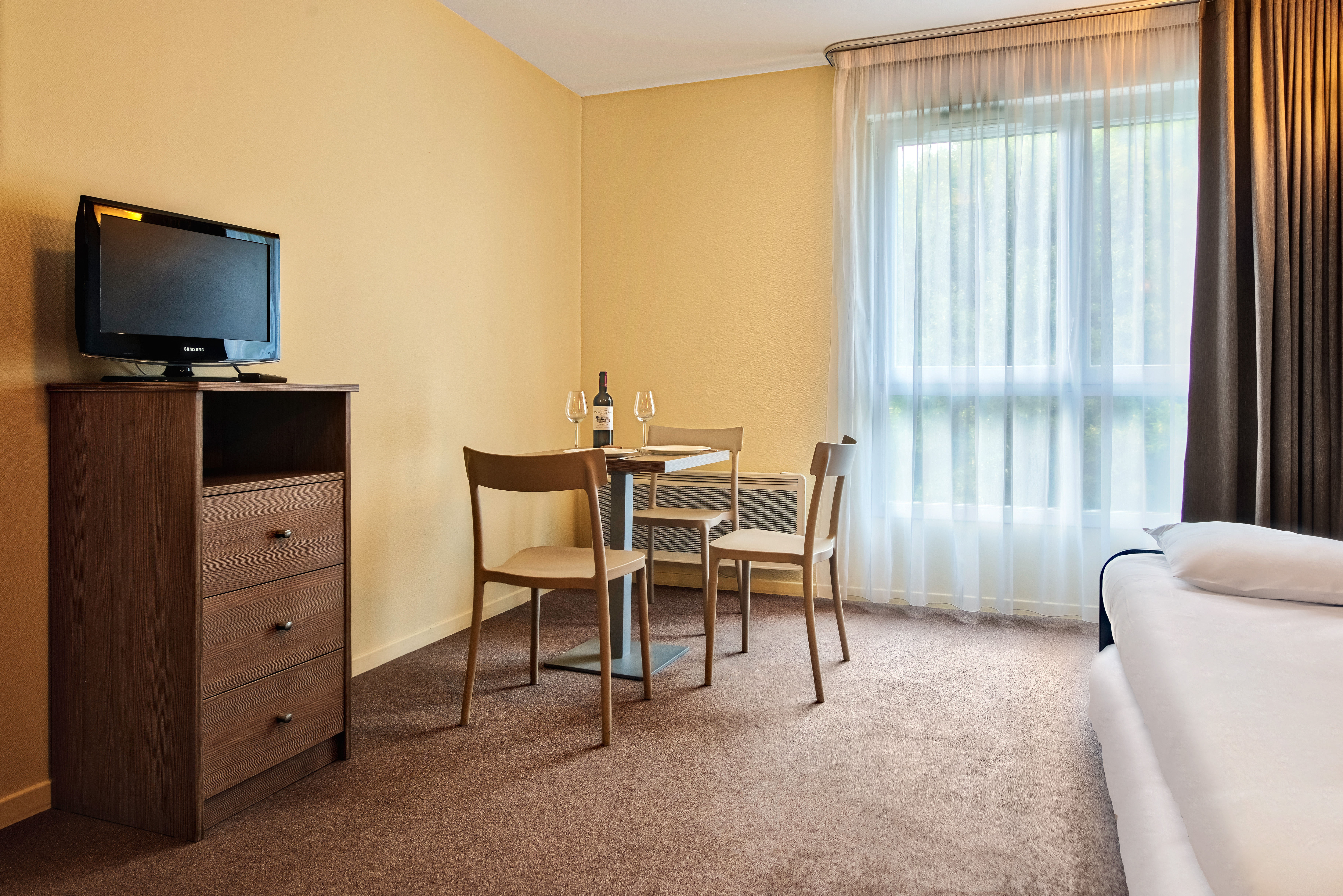 zenitude hotel residences magny les hameaux