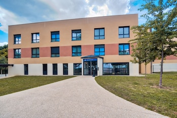 zenitude hotel residences magny les hameaux