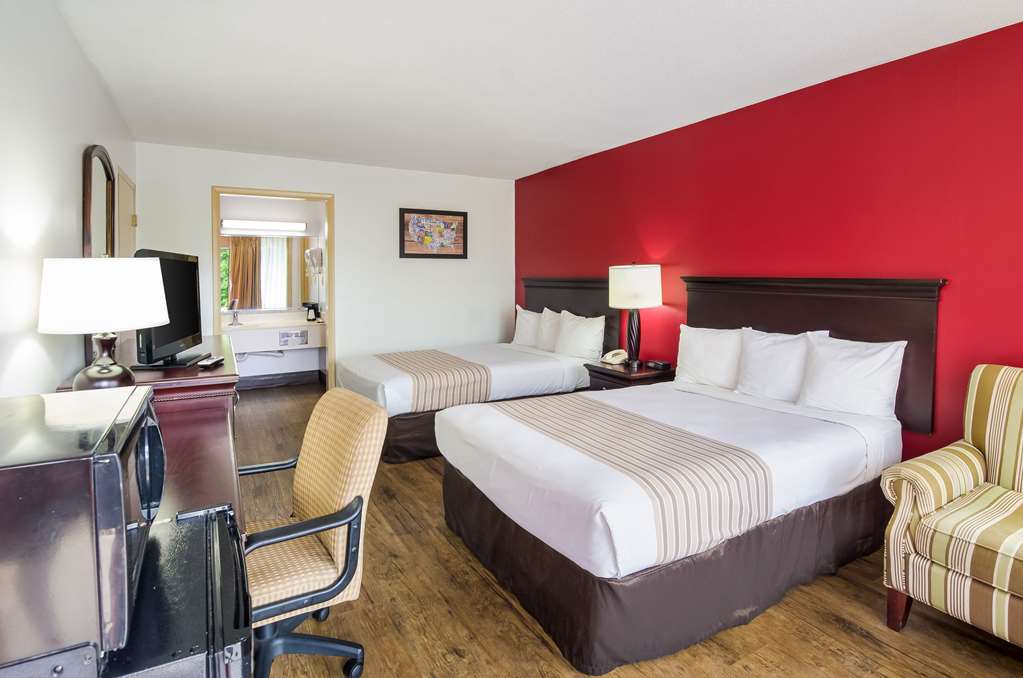 econo lodge marion i 81