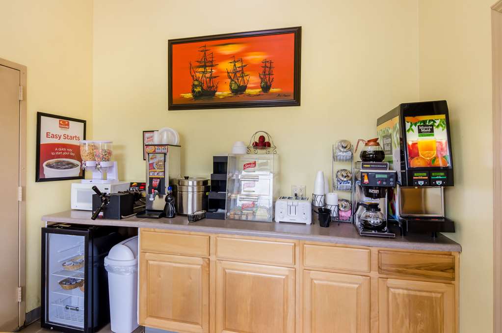 econo lodge marion i 81