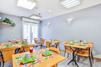 appart hotel les laureades