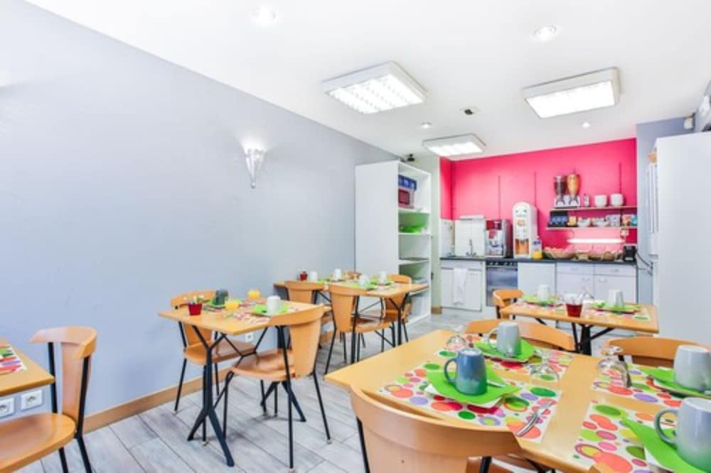 appart hotel les laureades