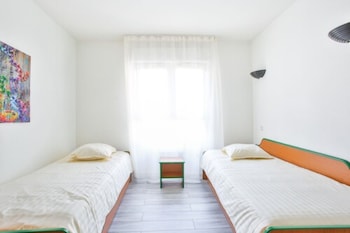 appart hotel les laureades