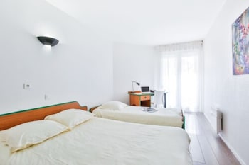 appart hotel les laureades