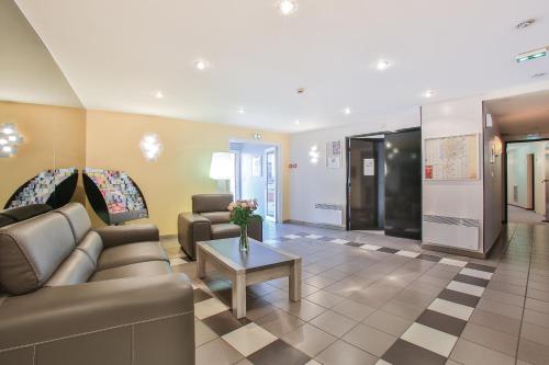 appart hotel les laureades