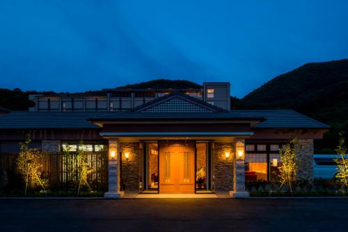 unzen