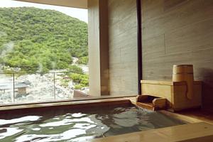 unzen