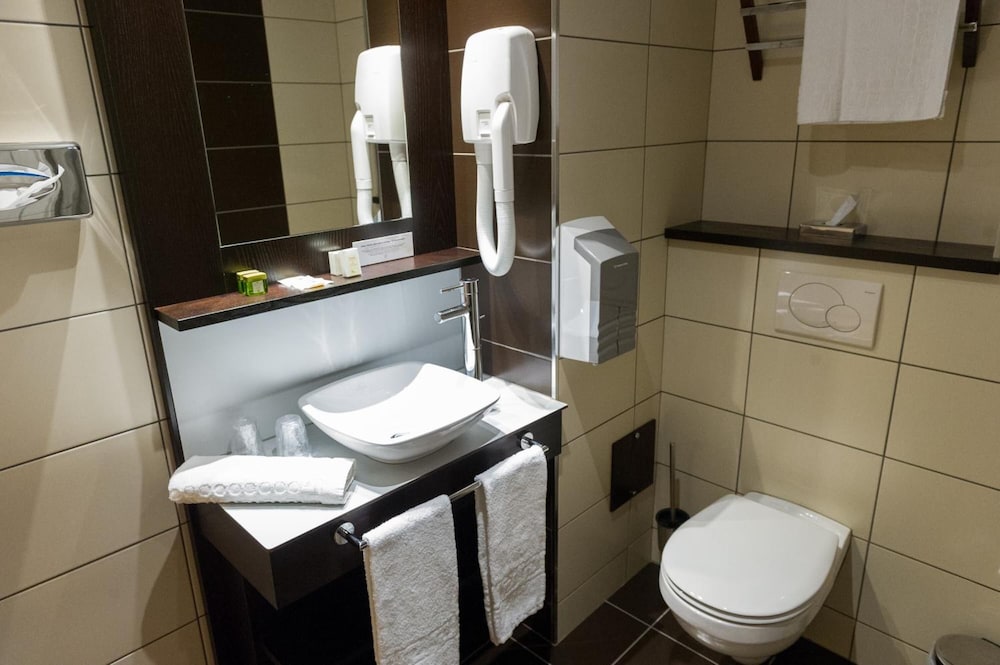 logis hotel cottage dudelange