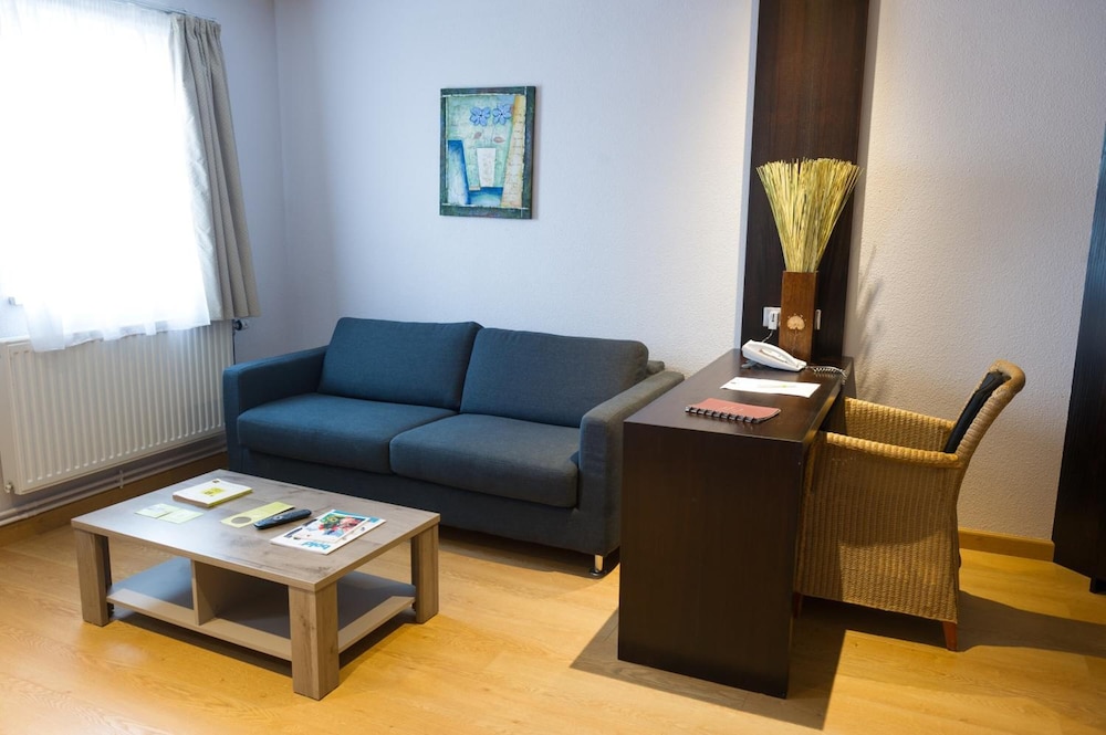 logis hotel cottage dudelange