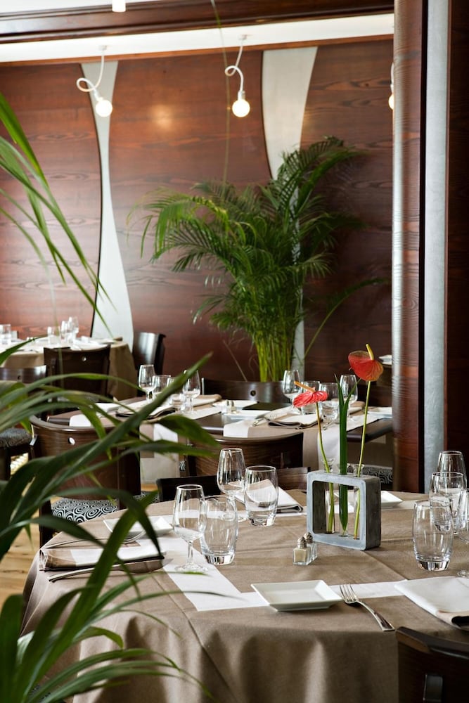 logis hotel cottage dudelange