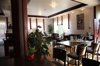 logis hotel cottage dudelange