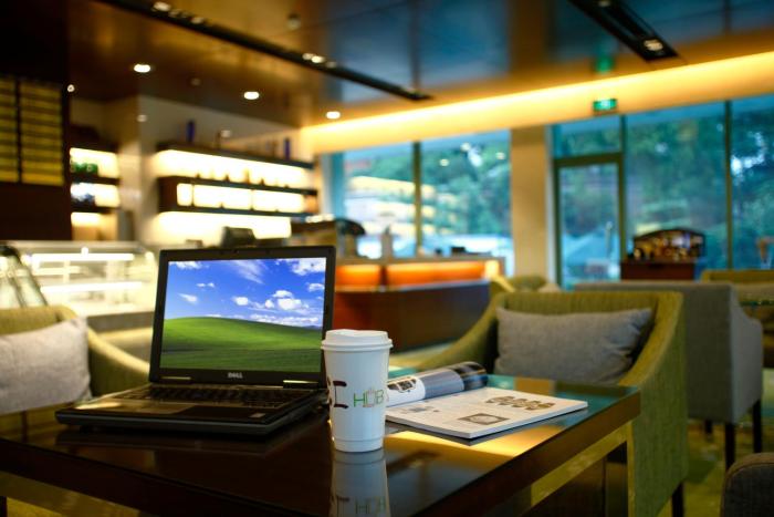 holiday inn riverside wuhan by ihg