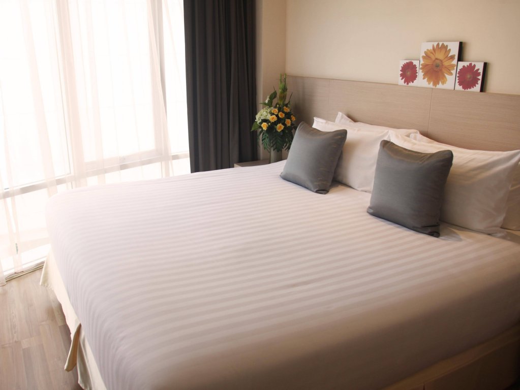 Park Village Rama Ii,,4 star