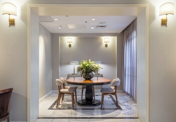Edmond Rosh Pina,Upper Galilee>>Rosh Pinna,0 star