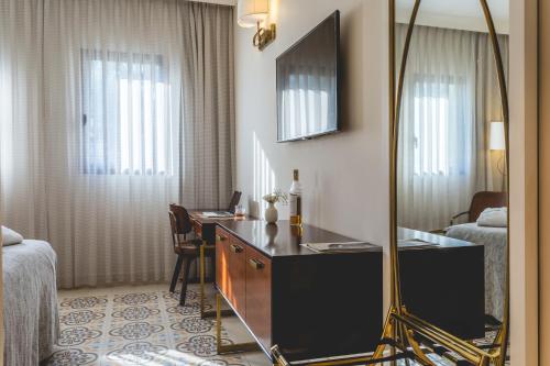 edmond rosh pina