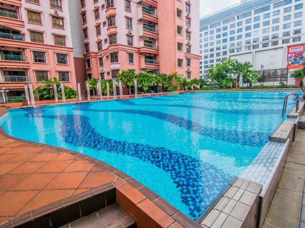 marina travellers suite marina court resort condo