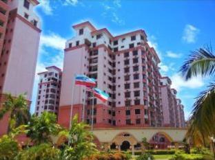 marina travellers suite marina court resort condo