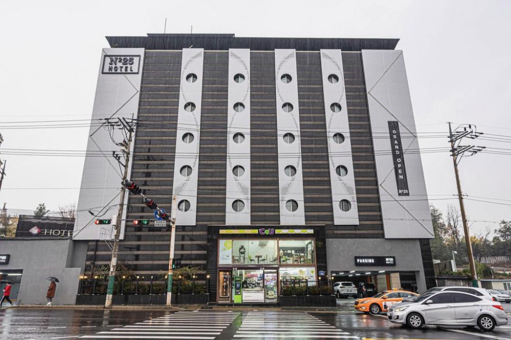 no 25 hotel gimpo airpot