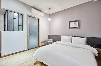 no 25 hotel gimpo airpot