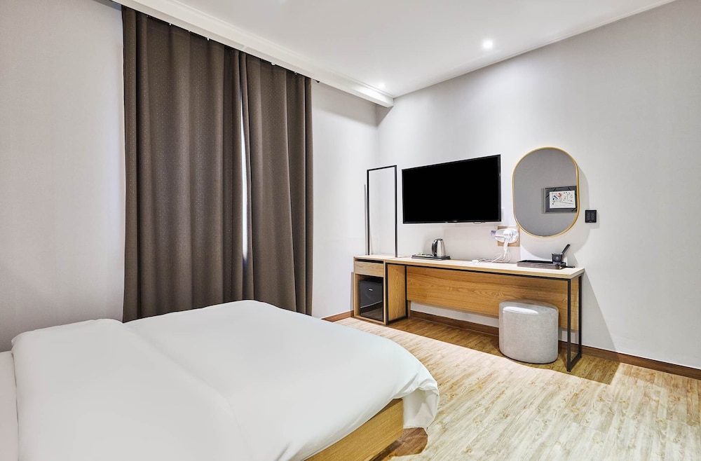 no 25 hotel gimpo airpot