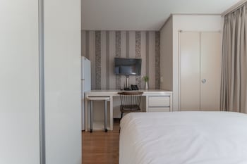 staywell hotel