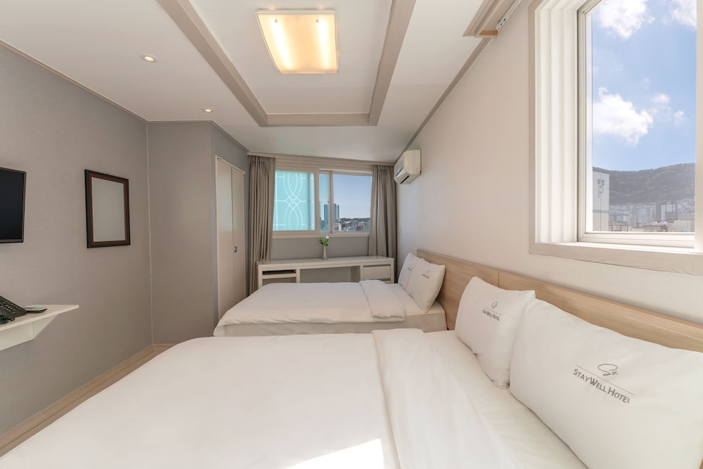 staywell hotel