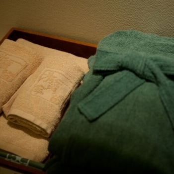 spa and esthetique suichokan female only