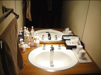 spa and esthetique suichokan female only