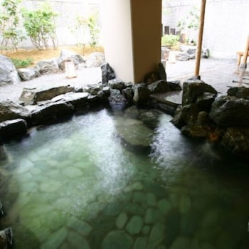 spa and esthetique suichokan female only