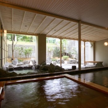 spa and esthetique suichokan female only