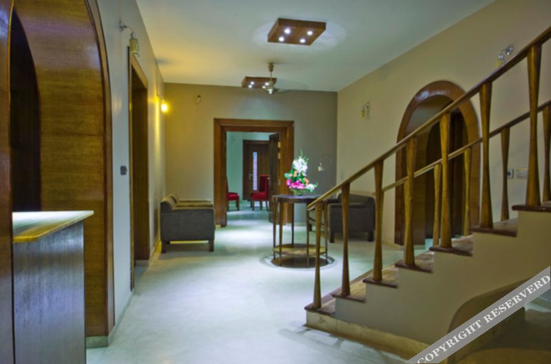 Otara Luxury Homestay,Prem Nagar,3 star