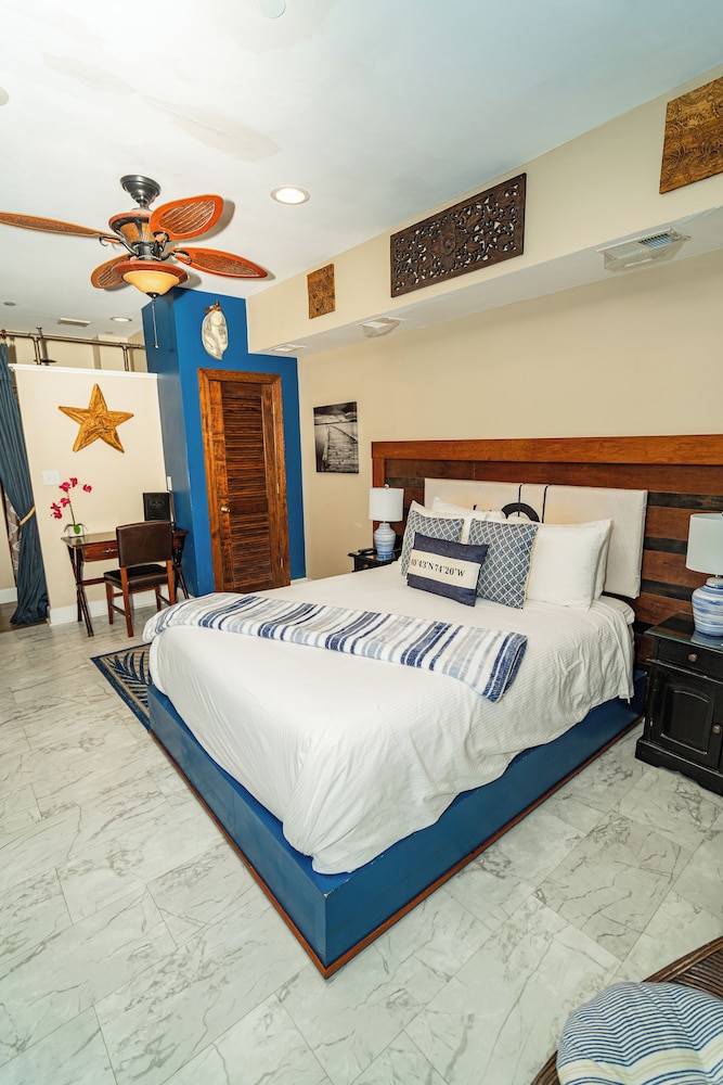 waters edge 83