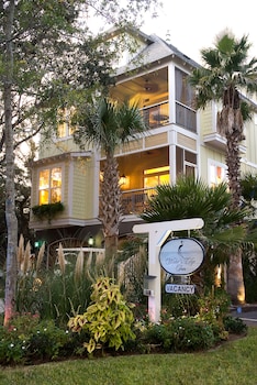 waters edge 83