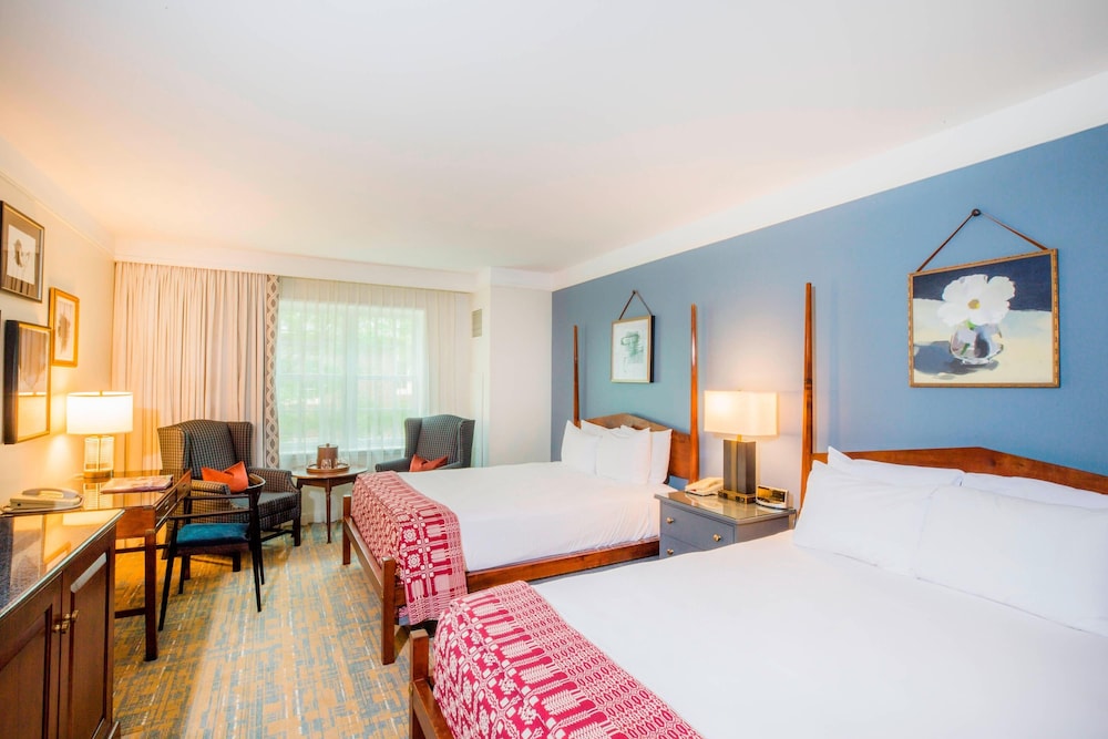 williamsburg lodge autograph collection