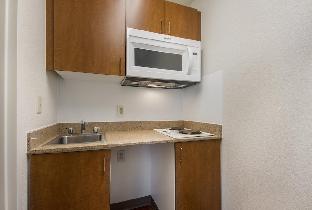 hometowne studios by red roof dallas mesquite