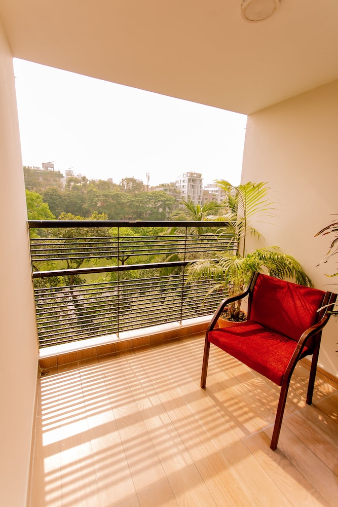 garden residents uttara lake view